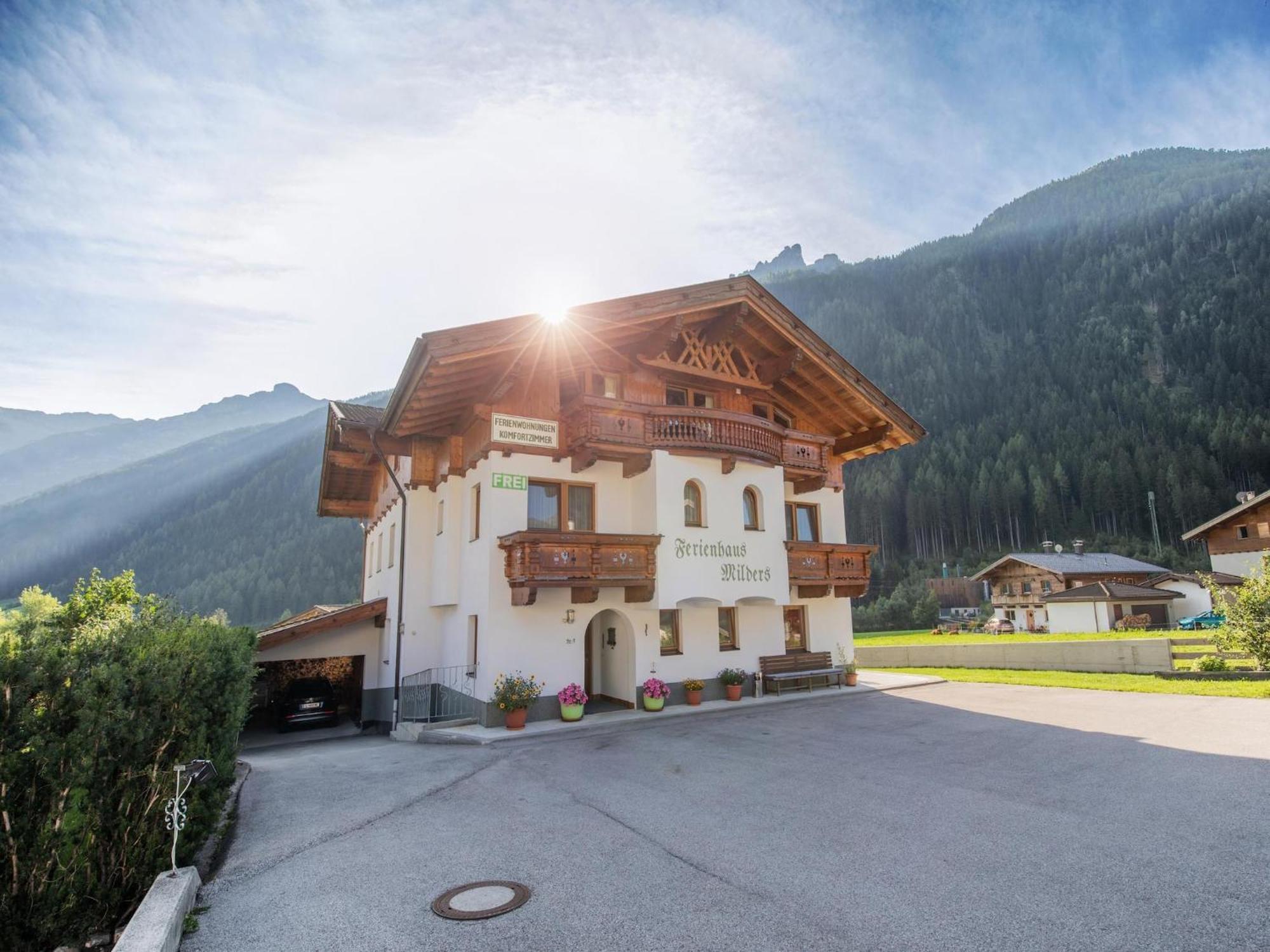 Flat With Sep Entrance On Ground Floor In Neustift Apartment Neustift im Stubaital Exterior photo