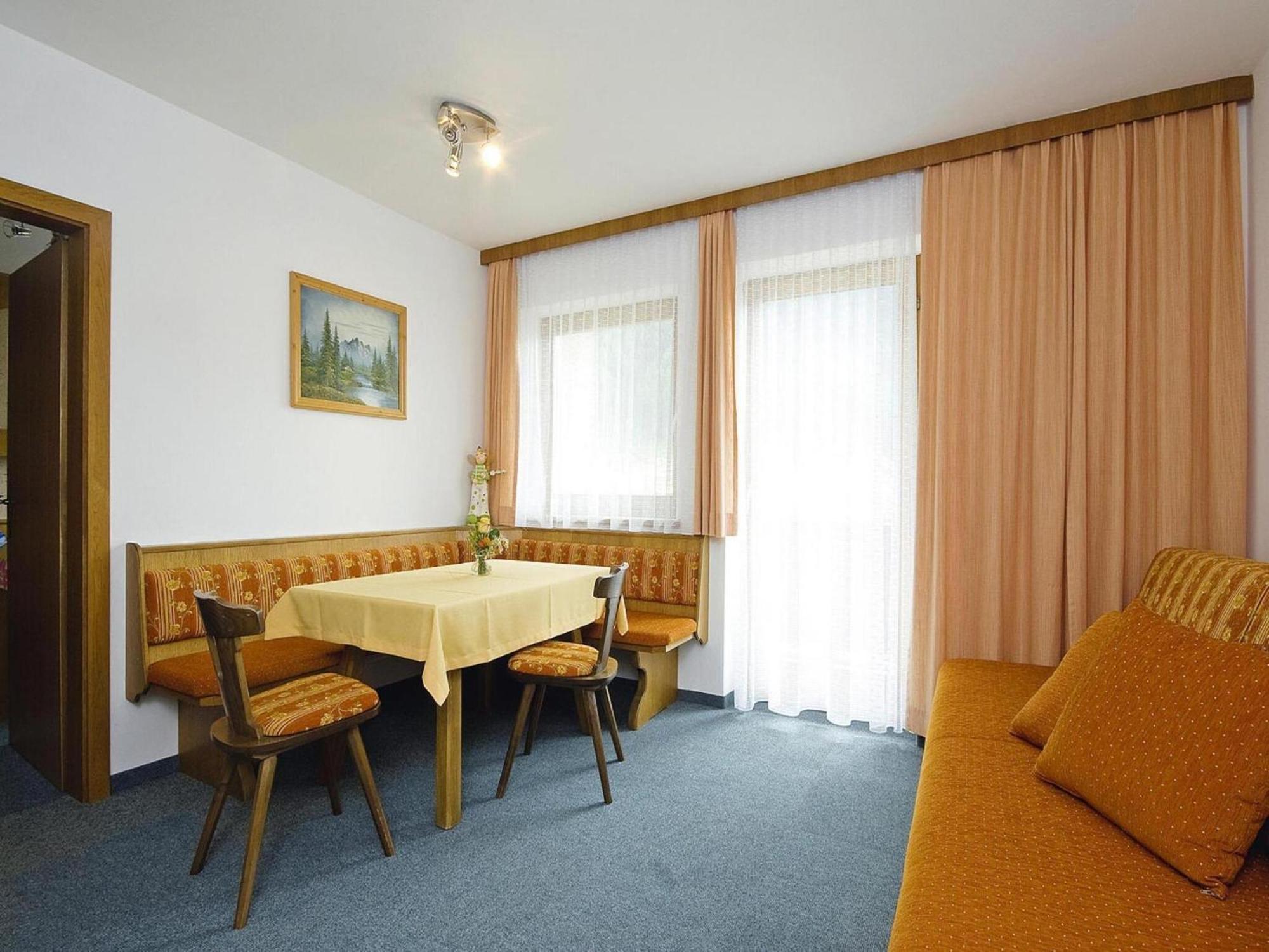 Flat With Sep Entrance On Ground Floor In Neustift Apartment Neustift im Stubaital Exterior photo